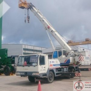 Zoomlion QY25 Mobile Cranes Rental And For Sales In Vietnam